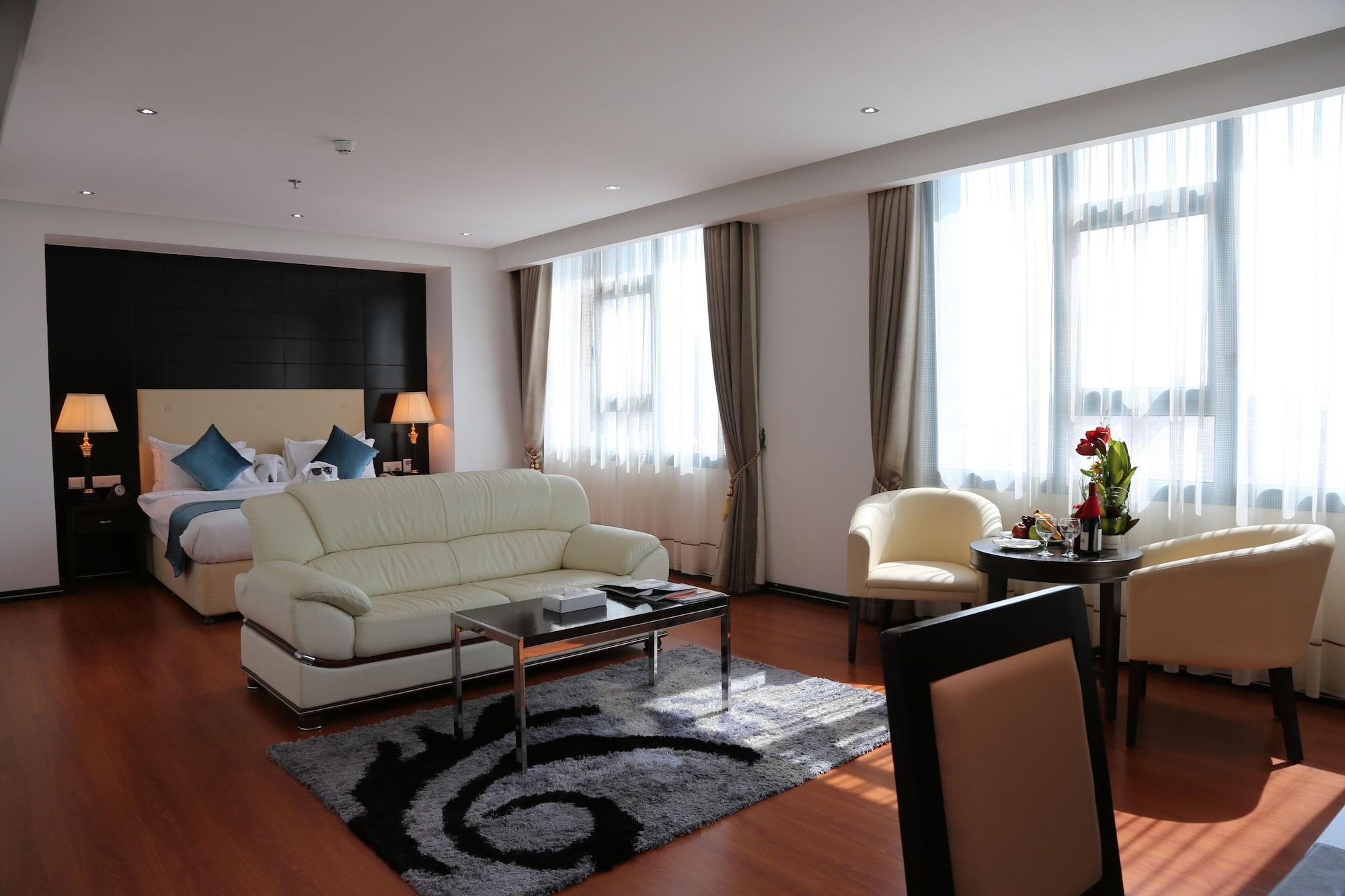 The Olive Hotel, Juffair Manáma Exteriér fotografie